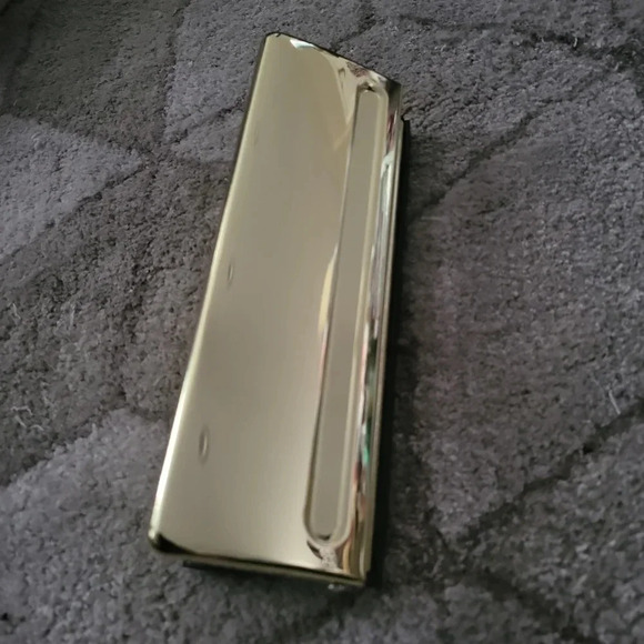 Gold Color Hole Puncher - Picture 1 of 2